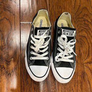 Converse Chuck Taylor All Star Low-top black size 6 men/8 women